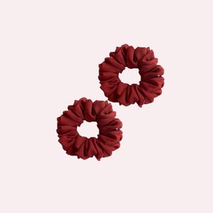 Set of 2 Scrunchies, Chiffon Cinnamon Color Elastic Hair Bands 2 Pieces Scrunchies for Women or Girls Hair Accessories, Hair Ties.