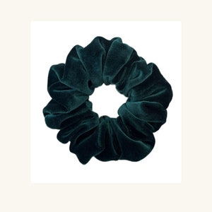 One Scrunchie, Elastic Hair Band 1 Piece Scrunchie for Women or Girls Hair Accessories, Hair Tie, Green Velvet.