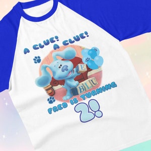Garçon d'anniversaire de chien bleu, deuxième anniversaire d'indices de blues personnalisé, chemise d'anniversaire de fête à thème personnalisée - chemise Un indice d'un indice pour le 2e anniversaire
