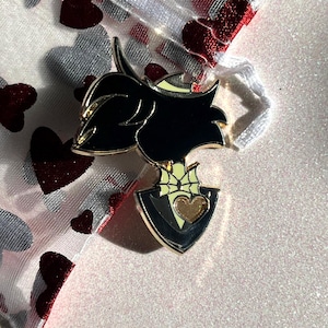 Heartless Arackniss Fanmade Hazbin Hotel Pin