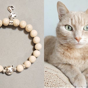 Cream Cat Bracelet | Cat bracelet | Cat lover gift | Cat memorial bracelet | Pet Bracelet | Cat charm bracelet | Cat jewelry | Gemstone Cat