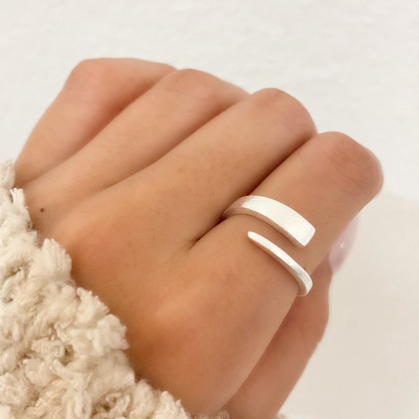 925 Silver Ring, Sterling Silver Wrap Ring, Minimalist Ring, Thin Band Silver Ring, Layer Ring, Stackable Ring, Everyday Ring, Matte Ring