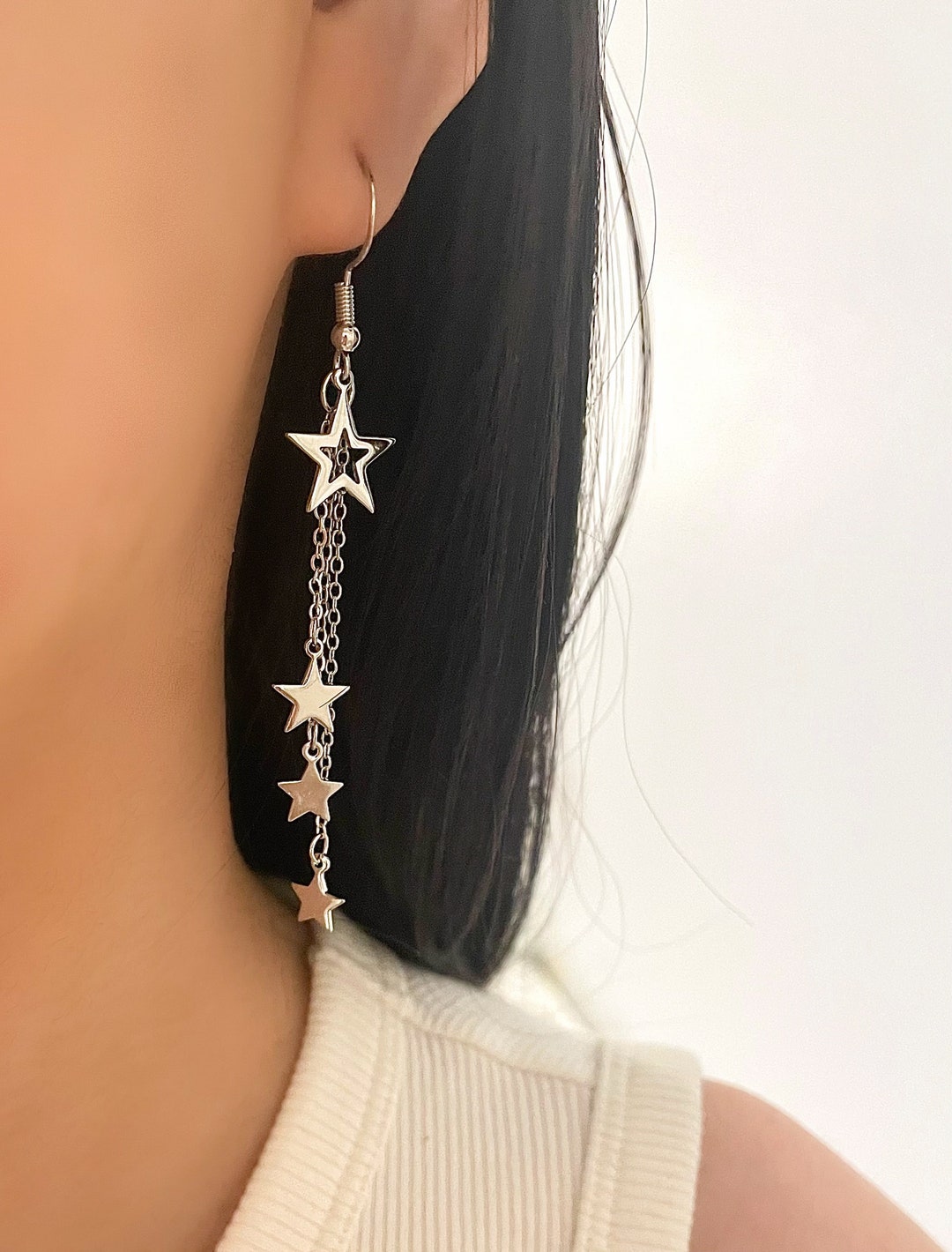 Silver dangle star earrings Clearance