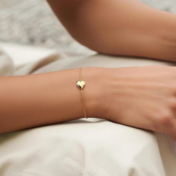 Urn Bracelet for Women Cremation Jewelry Silver Heart Urn Custom Ash Holder Bracelet Memorial Bracelet Pet Loss Gifts Human and Pet Ashes