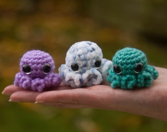 Crochet Baby Octopus Pocket Pet, Fidget Toy with Heart (Keyring Option)