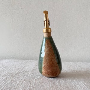 Penguin Oil Dispenser