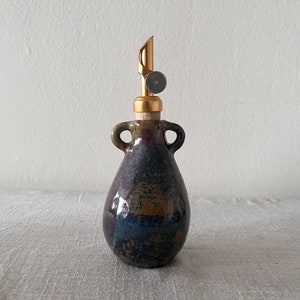 Earthy Obsidian Oil Bottle