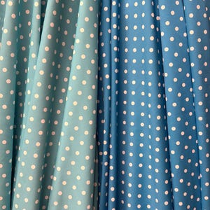 Nieuwe ontwerpprint met kleine stippen op de beste kwaliteit nylon spandex, 4-way stretch 58/60"verkocht door de YD. wordt wereldwijd verzonden vanuit Los Angeles CA