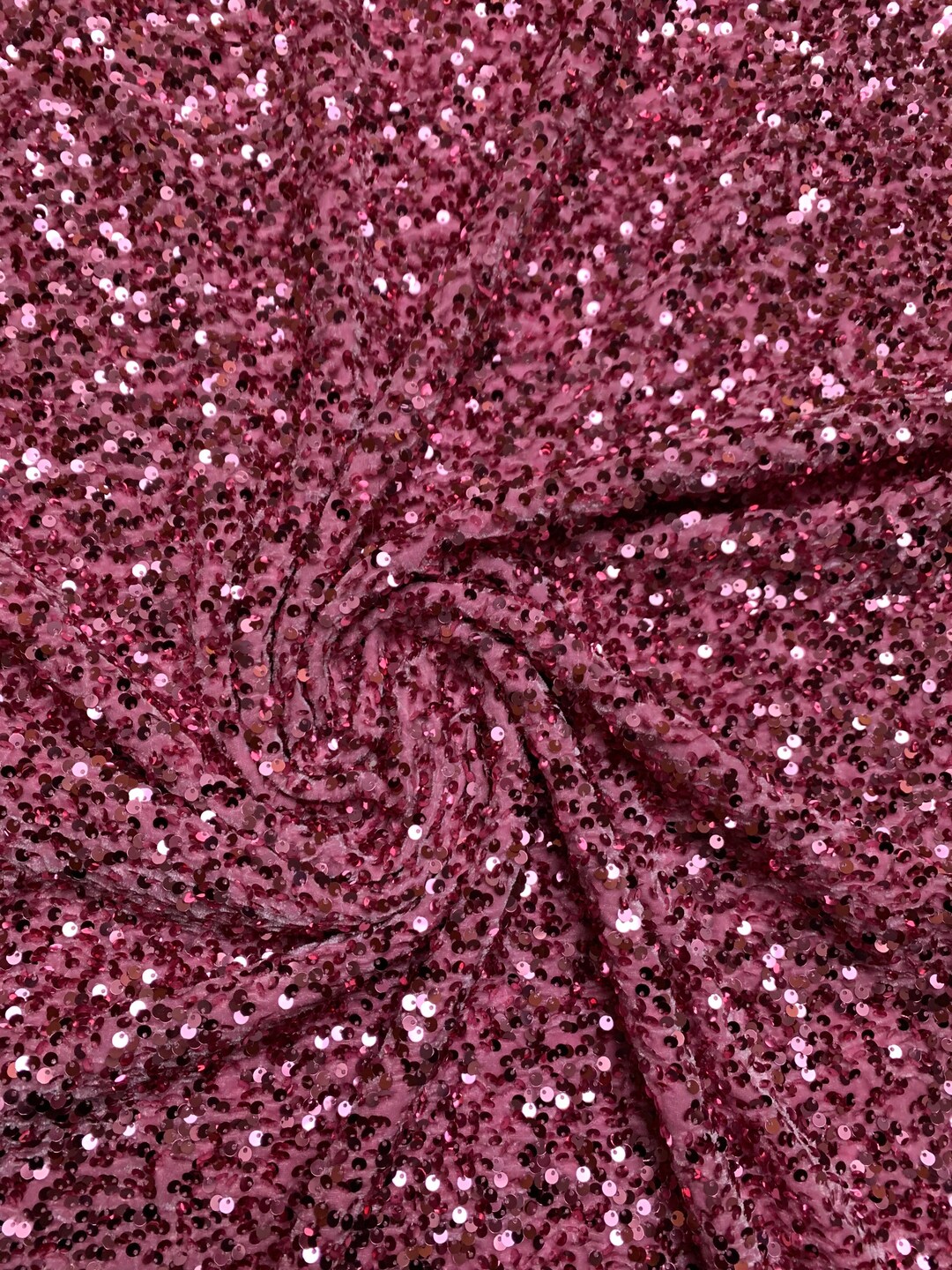 Shiny 5mm Sequin On A 2 Way Stretch Velvet (1 Yard, Hot Pink/Black) main image 1
