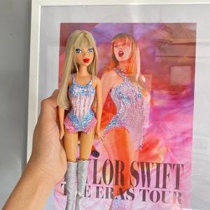 Taylor Swift doll imagen 2