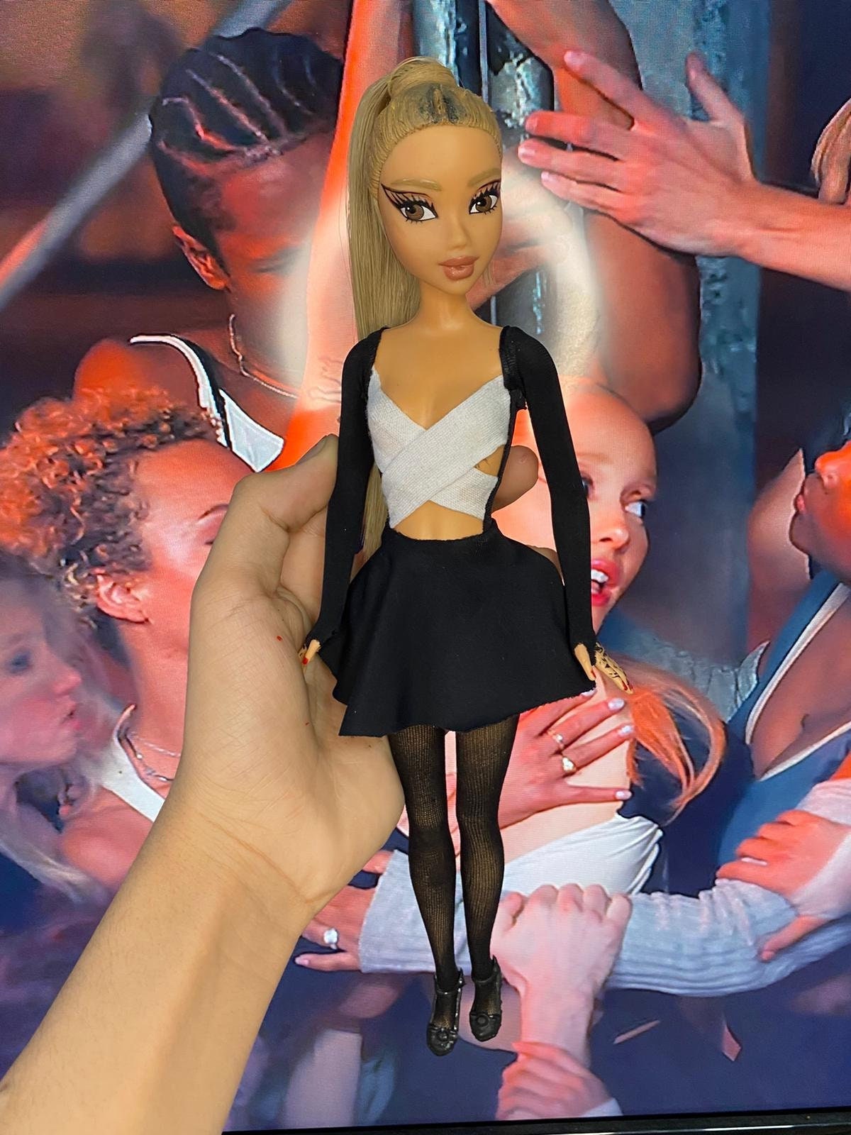Ariana grande doll Etsy Italia