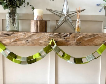 Green Velvet Garland, Wedding Chain Decor, Fabric Link Garland, Ceremony Backdrop, Reception Table Styling, Romantic Wedding Decor