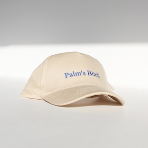 Personalized embroidered cap, beige color, unisex and adjustable at the back with a metal buckle image 7