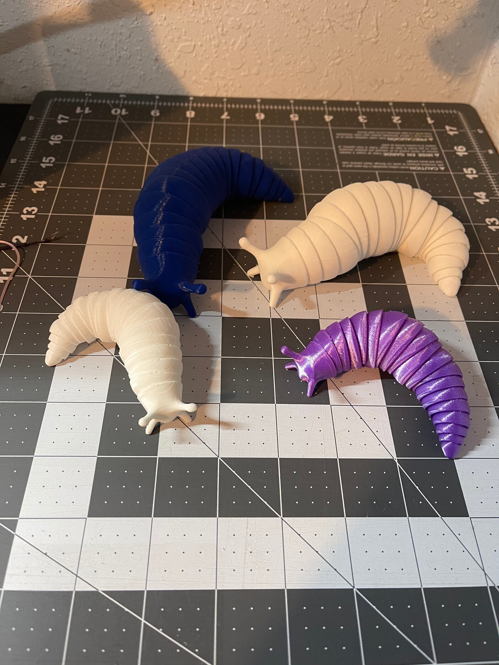 Desk Slug 3D Printed Slinky Slug! Desk Accessory Articulated Slug - Moving Slug ...