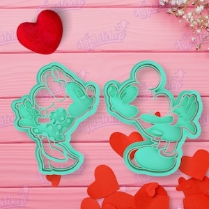 Delizioso tagliabiscotti a forma di topo per l'amore di San Valentino, per i biscotti di San Valentino da offrire con la decorazione della torta dell'amore