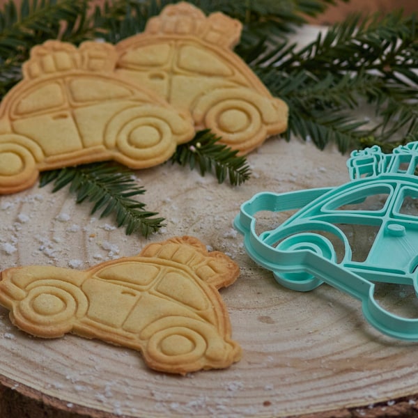 Emporte-pièce voiture de noêl avec cadeaux, pour biscuits de Noël ou pate a sucre à offrir