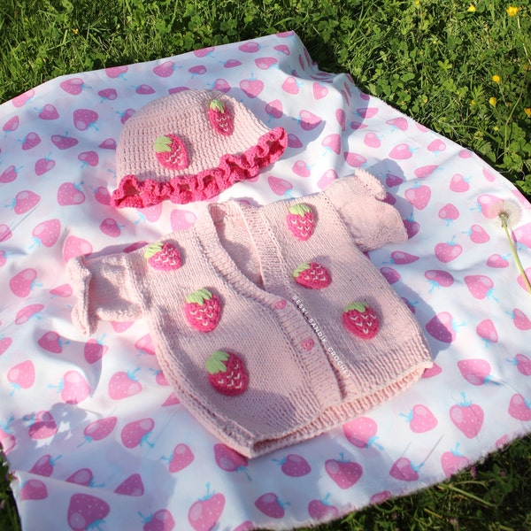 Niedliche Rosa Erdbeere Strickweste Set, Eimer Hut, Neugeborene Baby Coming Home Outfit, Bio-Baumwolle Baby Mädchen Kleidung, Strick Baby Kleidung