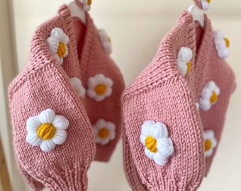 Daisy Knit Jacket, Chunky Knit Product, Handmade Daisy Pink