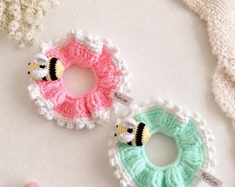 Crochet Bee Scrunchie, Handmade Hair Tie, Cute Bee Hair Accessory, Cottagecore Hair Scrunchie, Gift for Her, Bee Lover Gift