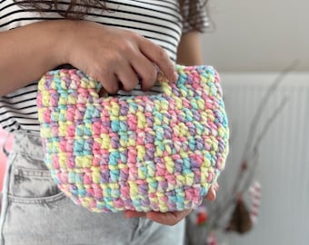 Bolso de mano de lana de punto grueso hecho a mano, mini bolso de mano arcoíris pastel