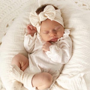 Cream cable knit bow headband | Newborn toddler | Soft and stretchy | Hair bow | baby shower gift | baby girl accessories