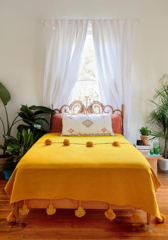 Sand Stripe Moroccan Pom Pom Blanket – Sister Golden