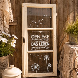 Altes fenster mit glas