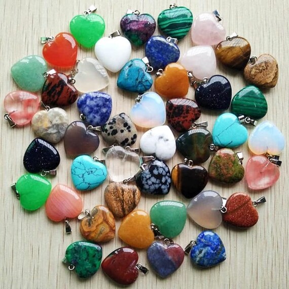 50pcs/lot Beautiful Natural White Jade Heart Stone Pendant Pendant Bead 20mm 50pcs/lot Beautiful Natural White Jade Heart Stone Pendant Pendant Bead 20mm