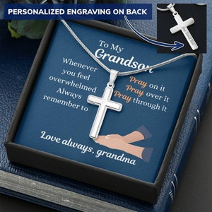 Collier croix de confirmation personnalisé, cadeau de confirmation gravé personnalisé, collier croix pour garçon, carte de confirmation de félicitations
