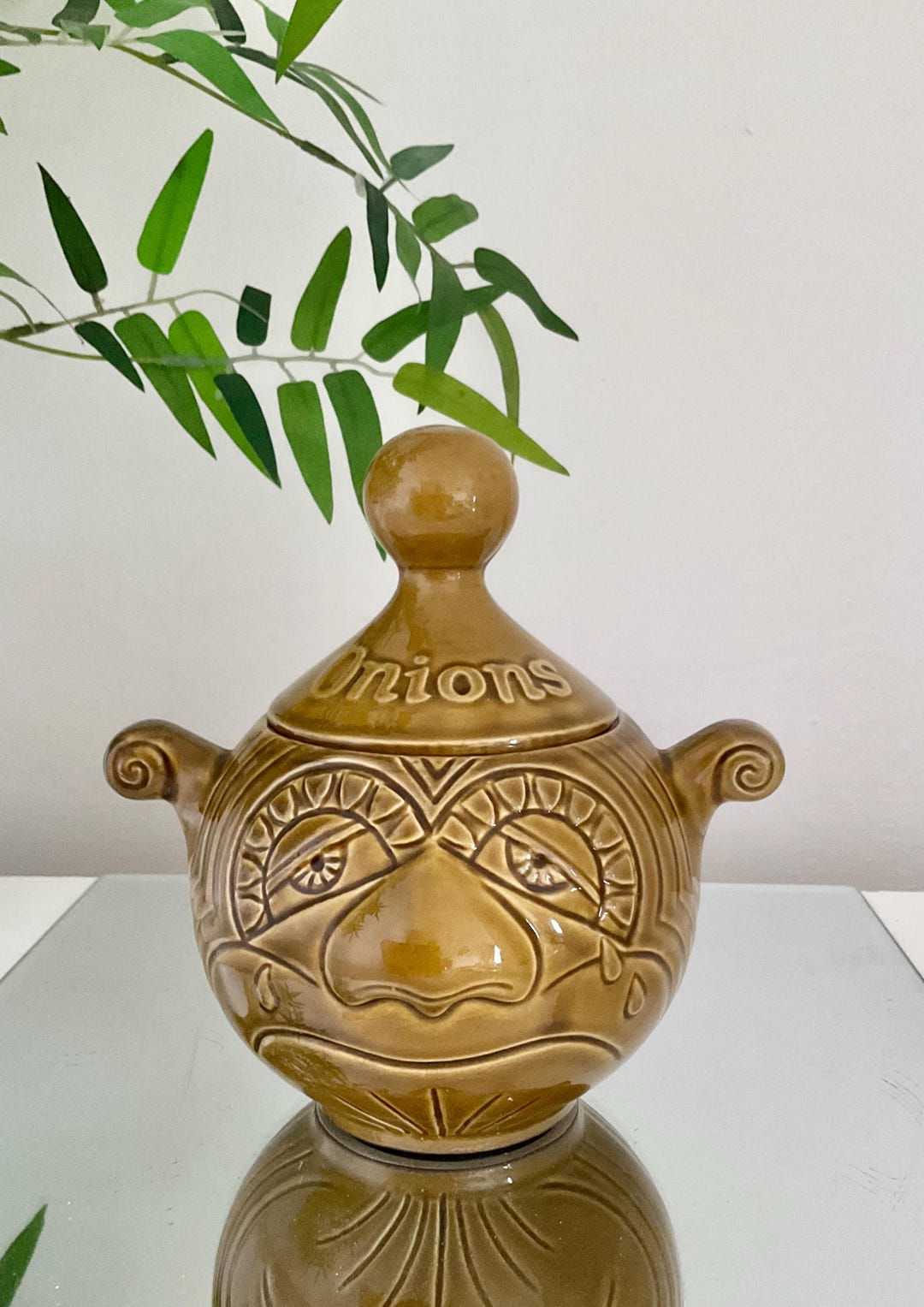 Vintage Crying Onion Lidded Pot by Price & Kensington C1970s. Vegetable ...