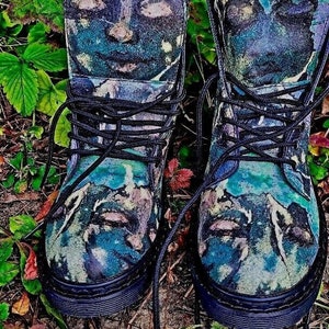 Dr martens artist series sales
