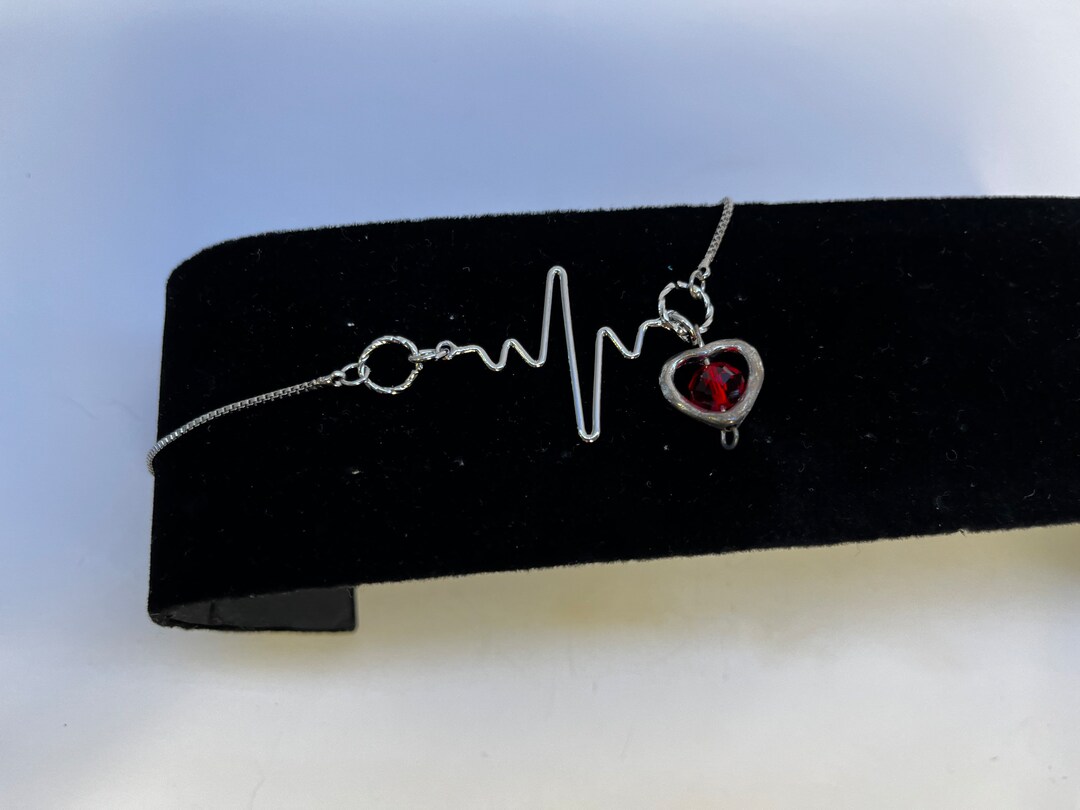 The EKG Bracelet is Great for Nurses or Doctors Really Any Medical ...