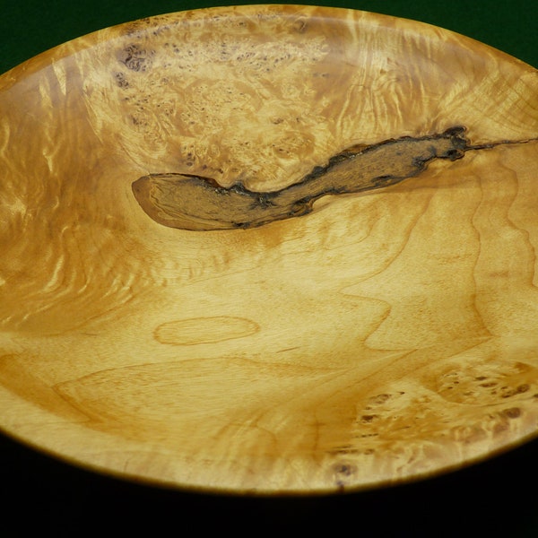 Elm Burl Wood Platter 22cm diameter. Excellent Center Piece or Conversation Piece.