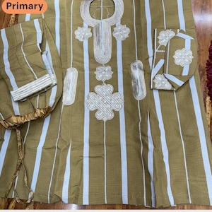 Asooke Agbada: Gold Embroidered African Men&#39;s Outfit with Hat
