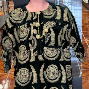 Velvet Isiagu Top | Igbo Chieftaincy Traditional Attire | Pullover Shirt for African Men | Isi Agu Wedding Top | Ships Next Day