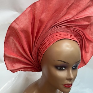 Enrich your fashion sense with our Lemon Green Autogele collection! Shop the latest auto gele designs for weddings and events. SHIP NEXT DAY