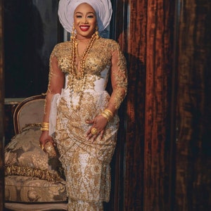 Greorge igbo bride New white and gold Nigerian igbo fabric 1.5 yds blouse and 5yards royal blue George wrapper material  ship next day