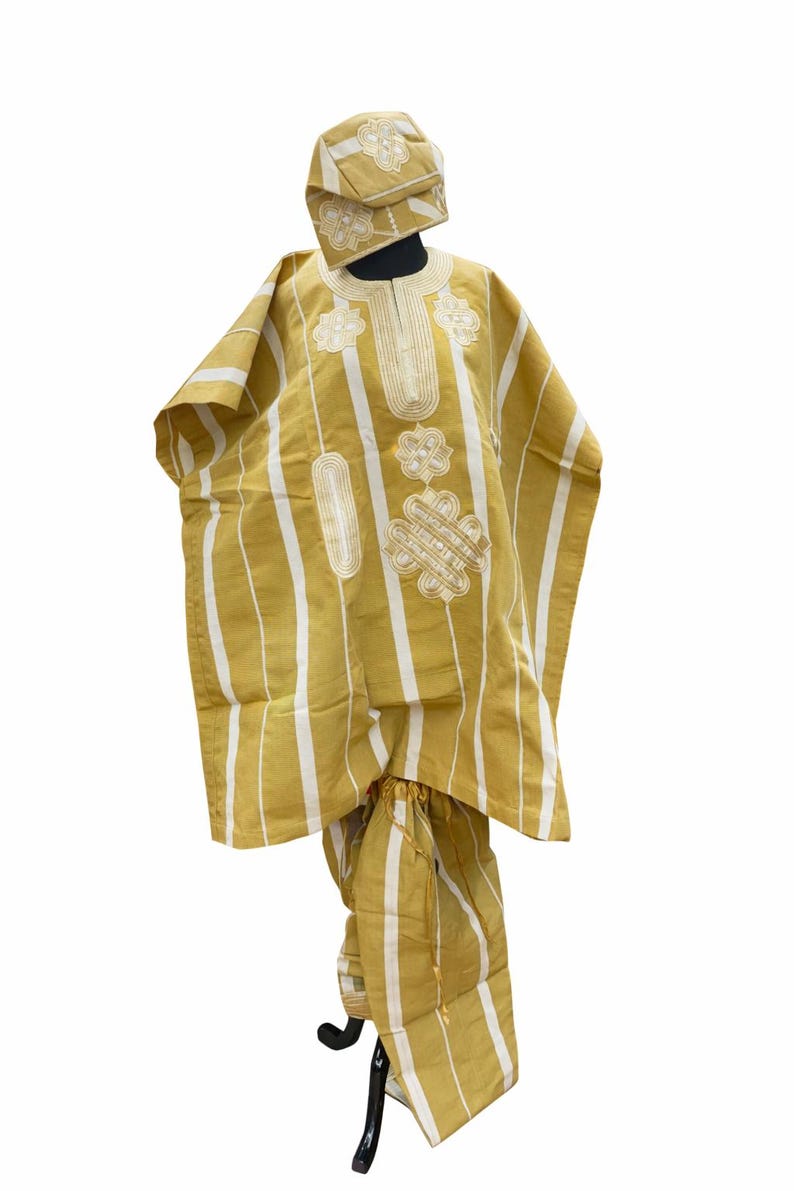 Conjunto Aso Oke Agbada Masculino | Traje de casamento iorubá ouro mostarda (Fila) imagem 8