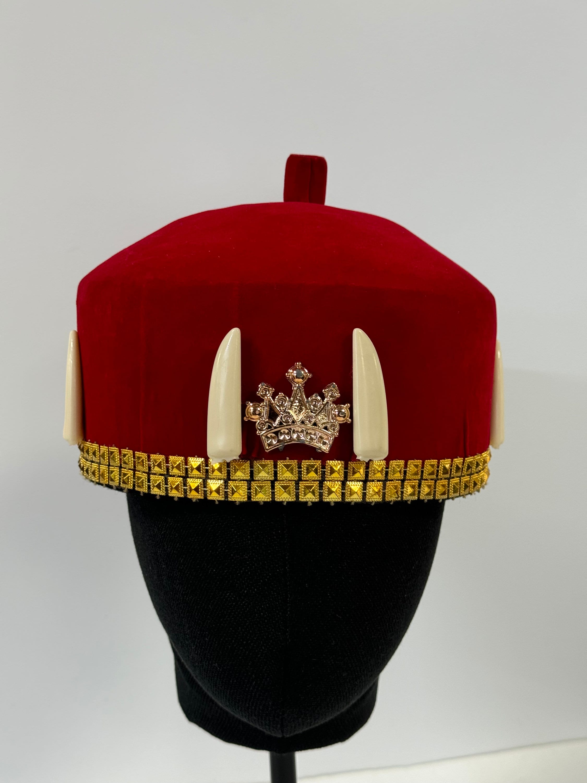【大判】貴重＆希少！Jesters Cap／ 英版 Beaded Ozo Cap Velvet/suede Igbo Cap, Nigerian Men Hat