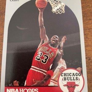 Rare HOF GOAT Michael Jordan 1990 NBA Hoops #65 Rare