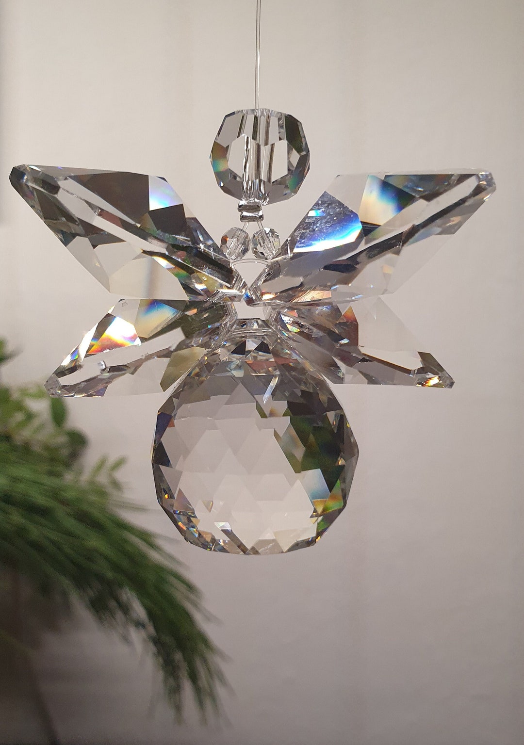 Feng Shui raamkristal kopen? Zo kies je een raamhanger - Astrologie Shop