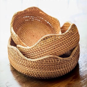 handmade wicker basket for fruit & bread ∙ in different sizes ∙ gift idea