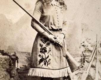 Annie Oakley Holding Rifle Photo Print Wall Art - Western Photo - Vintage Old Photo - Western Art - 1800's - Old West - Western Decor