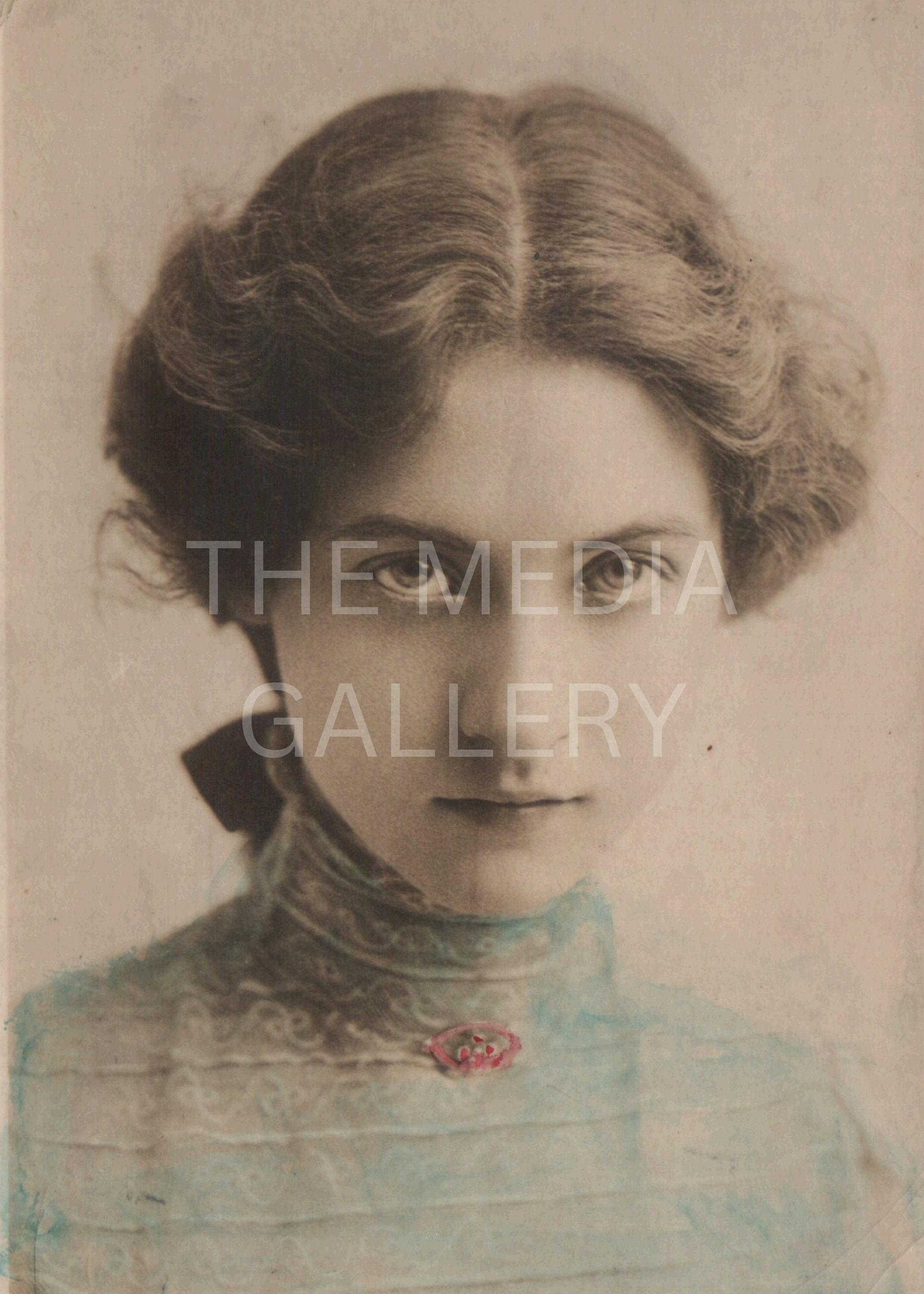 Maude Fealy Photos - Etsy, image size:2143x3000