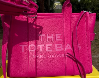 Äkta Marc Jacobs stor läderväska i rosa med matchande nyckelring