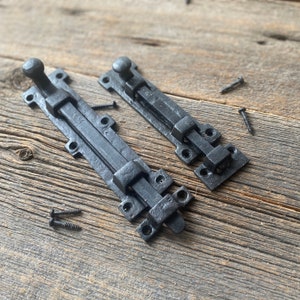 Iron Slide Bolt Door Latch in Burnt/Wax Finish - Old Victorian-Style Traditional Rustic Scroll Lock Latch Bolt - 2 Sizes (6.5" and 8")