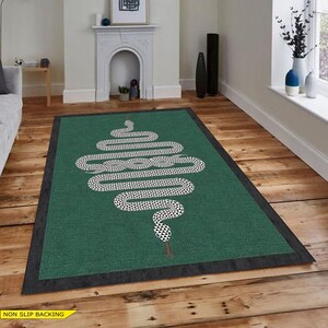 Green Snake Rug: Gothic Modern Art Non-Slip Decor