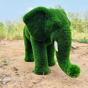 Animal Topiary Green Miniature Elephant Is Made Of Fibreglass And Artificial Turf For Home, Garden And Outdoor