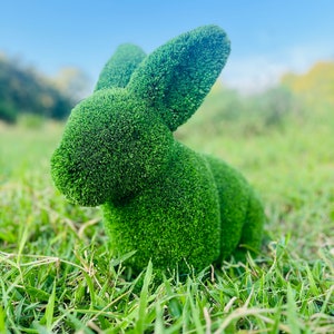 Animal Topiary Green Rabbit Topiary Is Made Of Fibreglass And Artificial Turf For Home, Garden And Outdoor