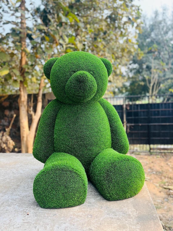 人工芝のクマのトピアリー：手作りのガーデンデコレーション - Etsy 日本